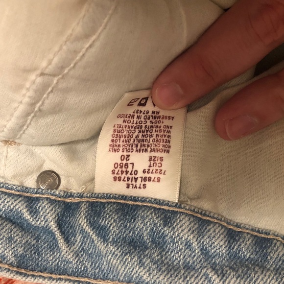 Faded Glory Women’s Relax Fit Mom Jeans - Picture 7 of 10